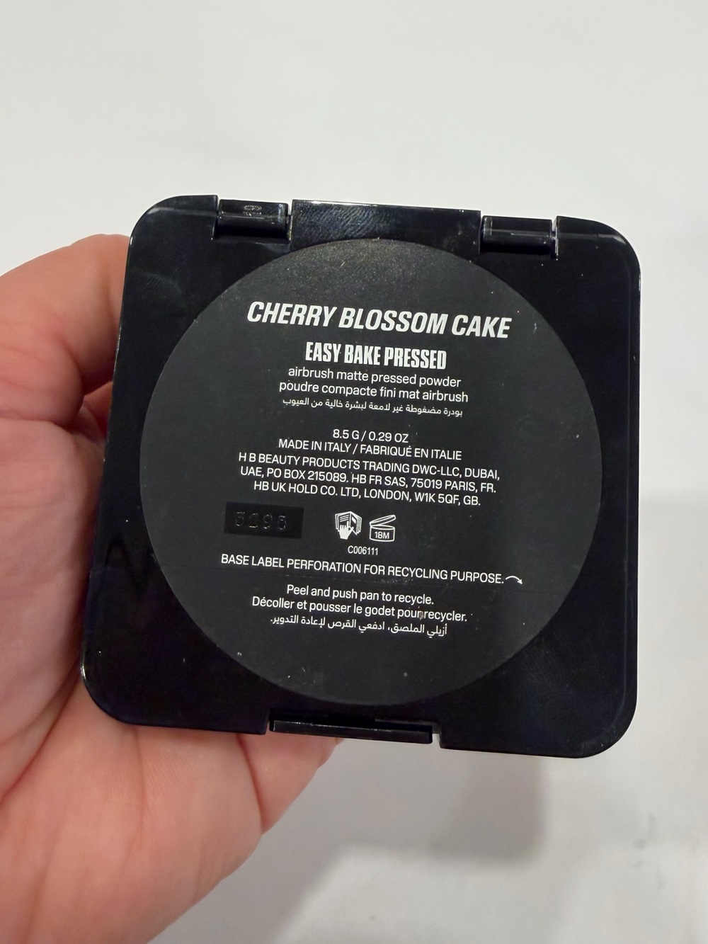 Makeup Compact - Picture 3 of 3